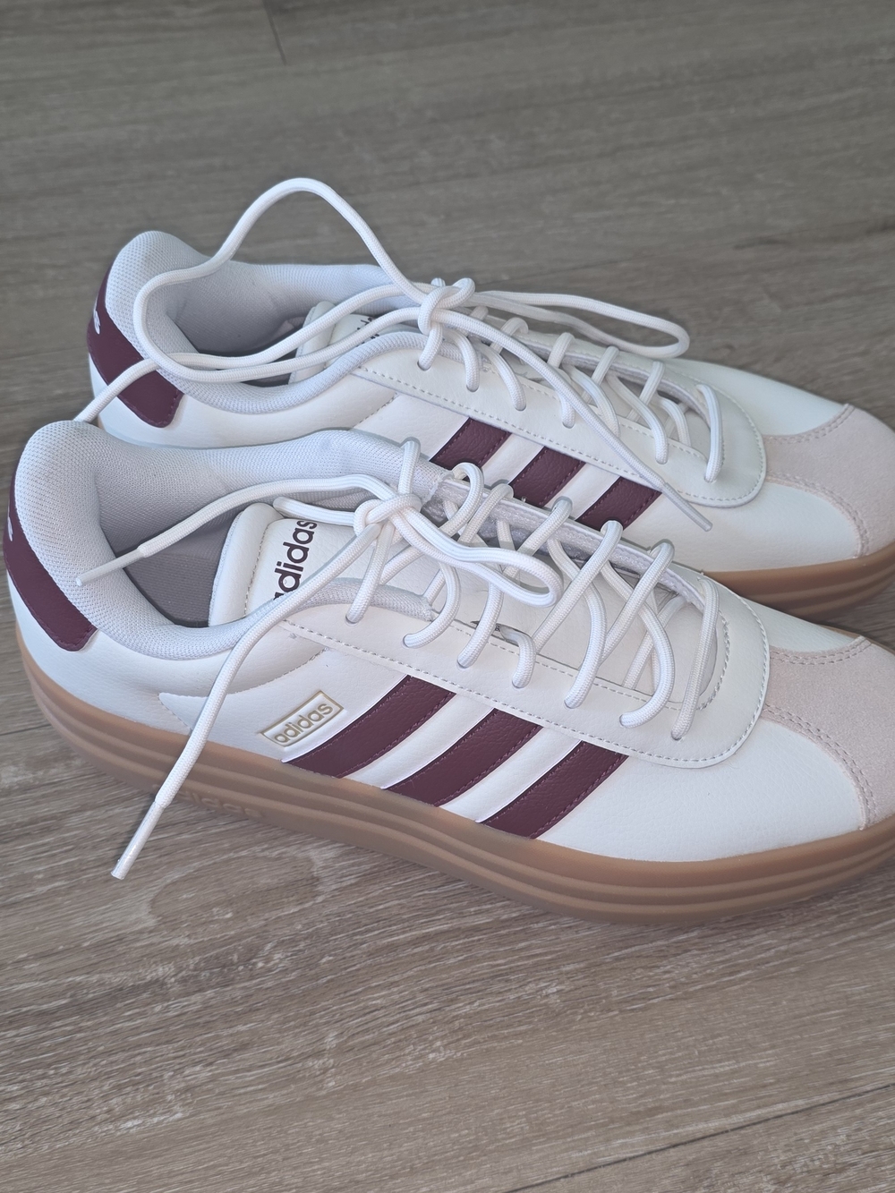 Adidas Women's White Sneakers with Burgundy Stripes